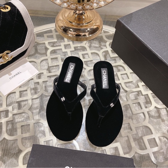 Chanel women’s shoes size 37 - Picture 1 of 8